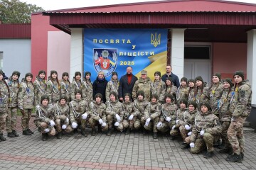 У ліцеї №28 з посиленою фізичною підготовкою відбулася урочиста посвята в ліцеїсти