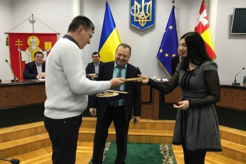 Оперативну нараду розпочали із вручення нагород