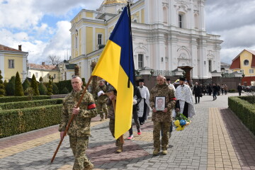 У Луцьку попрощалися з Героєм Андрієм Головченком