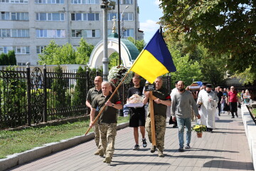 Луцька громада попрощалась із загиблим захисником &mdash; Володимиром Ігнатовичем
