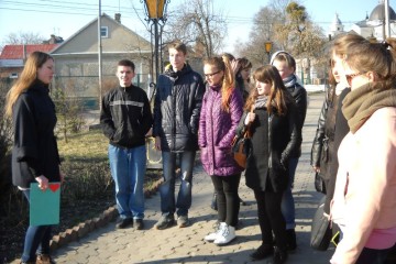 Екскурсія історичними місцями Луцька для учасників молодіжного клубу "Як стати успішним”