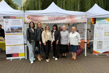 До Дня міста Луцька на Театральному майдані працювала колоритна локація &mdash; &laquo;Етномістечко&raquo;