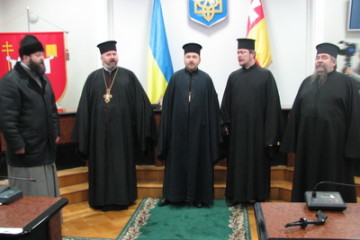 Добірним зерном на щедру долю у міській раді засіяв митрополит Луцький і  Волинський Михаїл