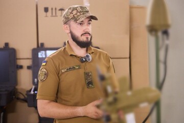 Луцька громада передала нацгвардійцям Волині десятки дронів-перехоплювачів STING