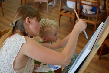 У Луцьку відбулася творча гутірка для дружин учасників АТО та їх діток