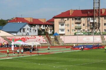У Луцьку стартував чемпіонат України з легкої атлетики