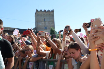 У Луцьку відбувся благодійний фестиваль для дітей «Амбасадор Дитинства»