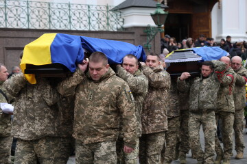 Луцьк попрощався з Героями Олександром Веремчуком та Костянтином Голубом