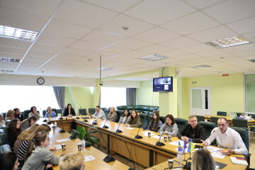 У Луцьку презентували результати дослідження щодо залучення молоді до ухвалення рішень у громаді