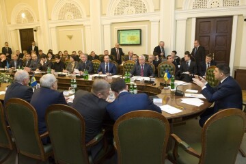 Микола Романюк взяв участь у розширеному засіданні Консультативної ради з питань місцевого самоврядування