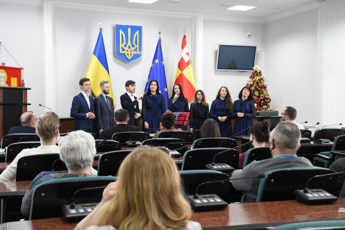 Християни з Церкви Адвентистів сьомого дня привітали працівників міської ради із Різдвом Христовим
