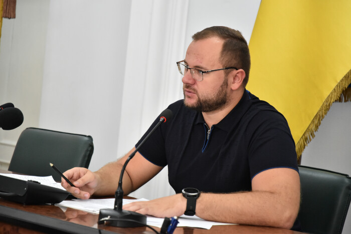 Міський голова Ігор Поліщук доручив підготувати звернення до Міністерства захисту довкілля та природних ресурсів щодо перевірки роботи Гнідавського цукрового заводу