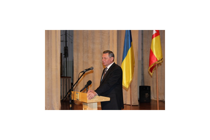 Міський голова подякував усім «за намагання зробити місто кращим, комфортнішим, достойним себе і майбутнього покоління»