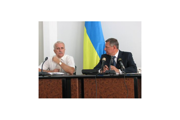 Міський голова закликав перевізників дотримуватися графіка роботи