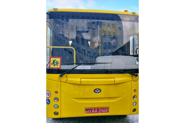 Наша громада отримала шкільний автобус