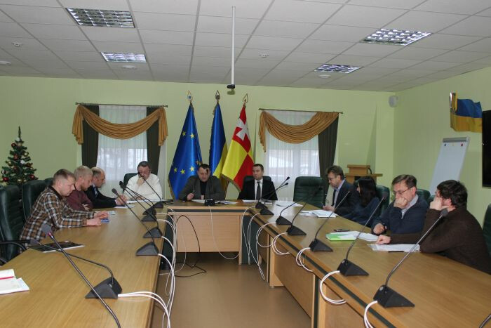 У міській раді обговорили питання розміру плати за тимчасове користування місцем розташування рекламних засобів