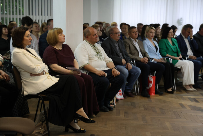 Волинській обласній універсальній науковій бібліотеці імені Олени Пчілки – 85 років!