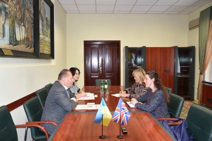 Григорій Пустовіт зустрівся з Першим секретарем з політичних питань, керівником відділу політики, економіки та зв’язків з громадськістю Посольства Великої Британії в Україні Катериною Девенпорт