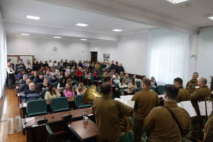 У міській раді колядували нацгвардійці