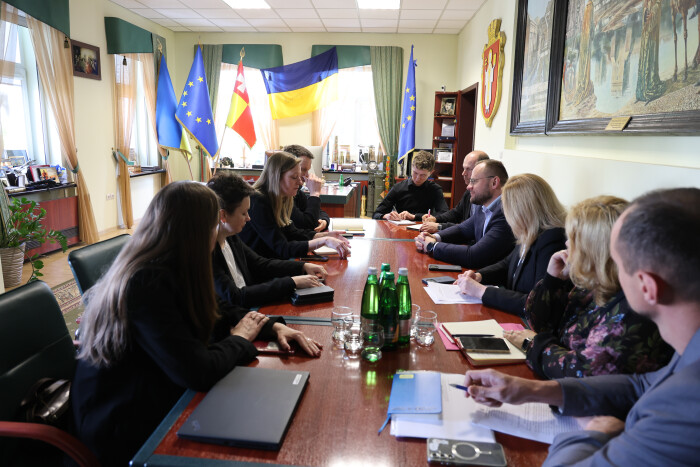 Луцький міський голова Ігор Поліщук зустрівся з представниками ЮНІСЕФ в Україні 