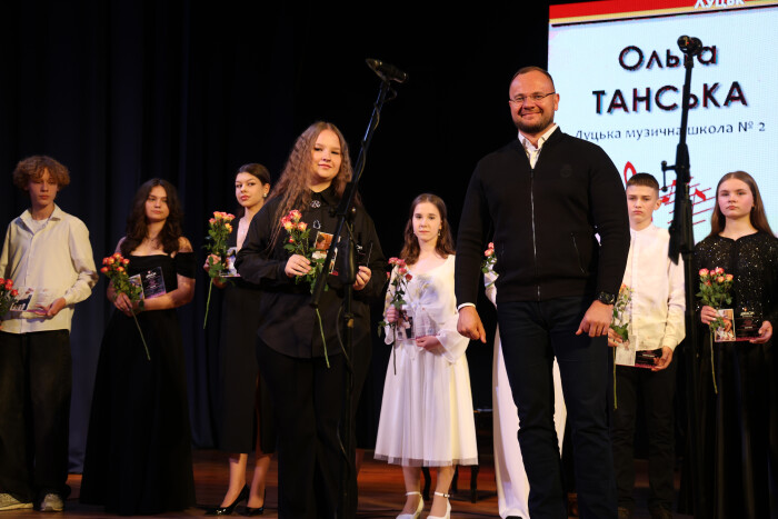 У Луцькій громаді відзначили лауреатів мистецької акції “Овація”