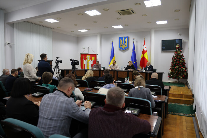 Міський голова Ігор Поліщук доручив пропрацювати питання оптимізації руху транспорту на вулицях Луцька