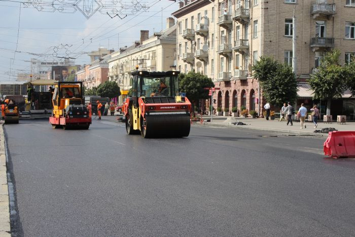 Луцьк покращує дорожню інфраструктуру