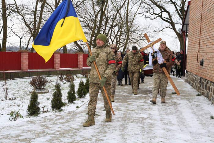 Громада попрощалися з Героєм Іваном Доценком