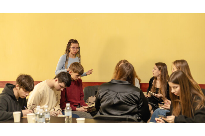 У Луцьку відбулися молодіжні дебати &laquo;Діалог і медіація у міжкультурному середовищі: що забезпечує стійкість громад?&raquo;