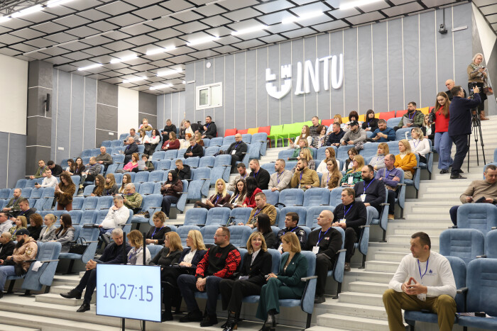 У Луцьку стартував ветеранський форум &laquo;Діалог заради дій&raquo; та ярмарок ветеранського бізнесу &laquo;Я зміг &mdash; і ти зможеш&raquo; 