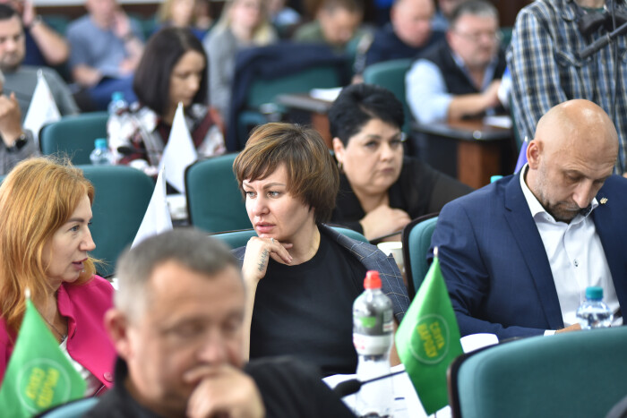 Депутати внесли зміни до складу виконавчого комітету міської ради