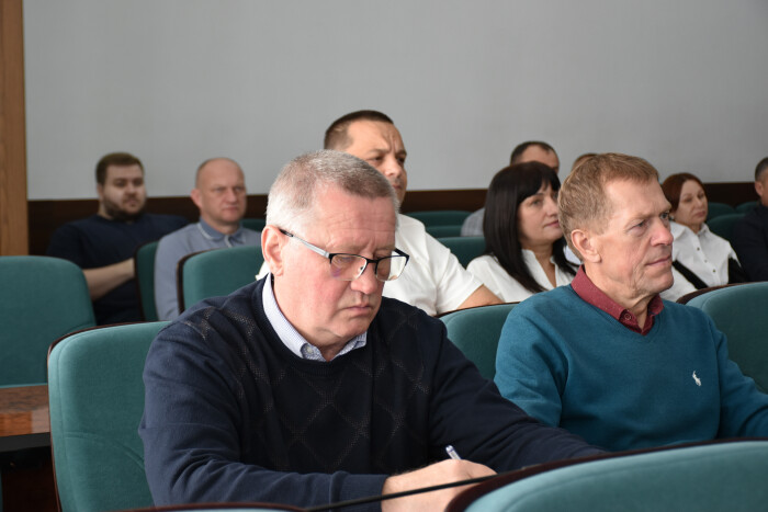 У Луцькій громаді розпочали підготовку господарства до роботи в осінньо-зимовий період