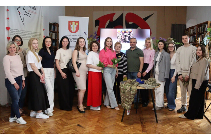У Луцьку відбулася надихаюча зустріч з волонтеркою Анастасією Рудик у межах проєкту «Волонтери. Відомі та невідомі історії»