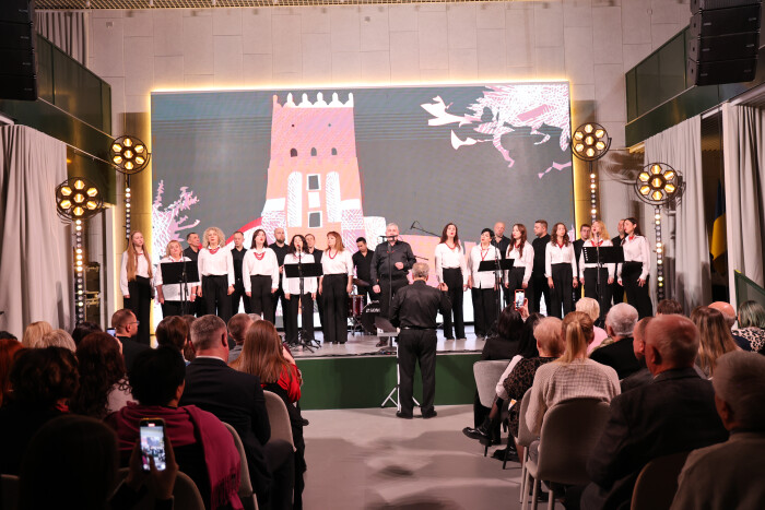 Хор &ldquo;Оранта&rdquo; зазвучав волинськими шлягерами