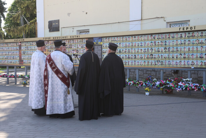 У Луцьку вшанували воїнів, які загинули під час антитерористичної операції на Сході України