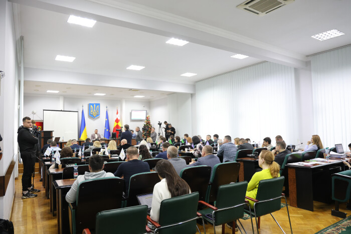 Обранці громади внесли зміни до бюджету громади