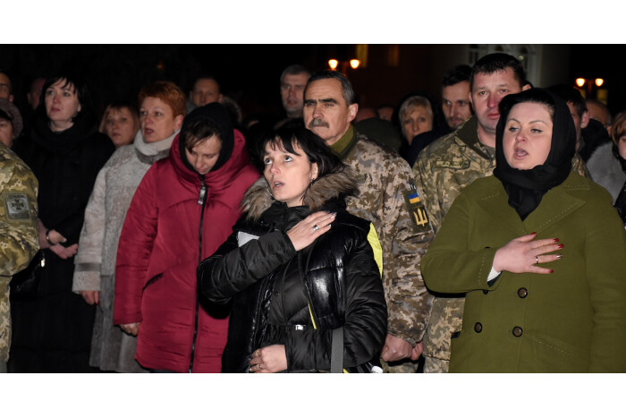 Лучани вшанували пам’ять загиблих військовослужбовців 14-ї ОМБР