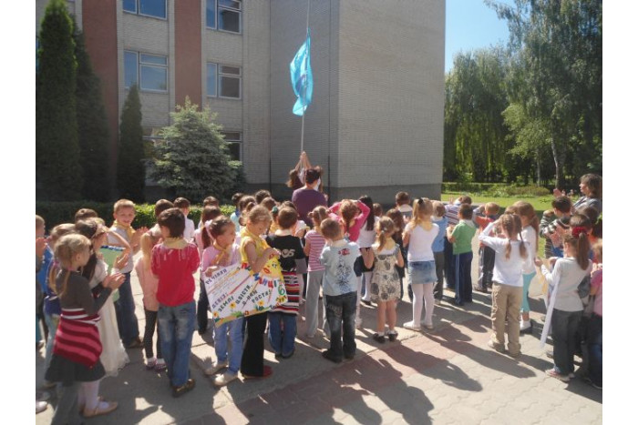 Луцька дітвора відпочиває у пришкільних таборах