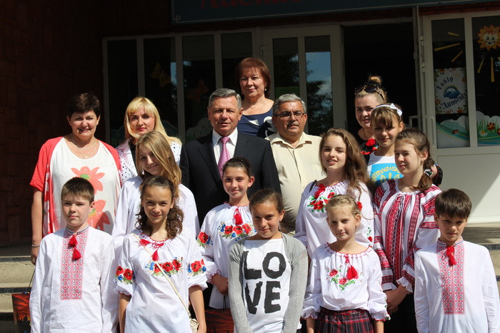  Міський голова Микола Романюк зустрівся  з дітьми з міста Сєвєродонецьк