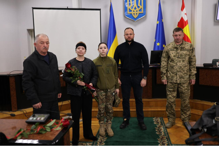 Ігор Поліщук вручив державні нагороди рідним загиблих Героїв
