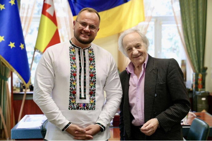 Луцький міський голова Ігор Поліщук зустрівся з народним артистом України Василем Зінкевичем