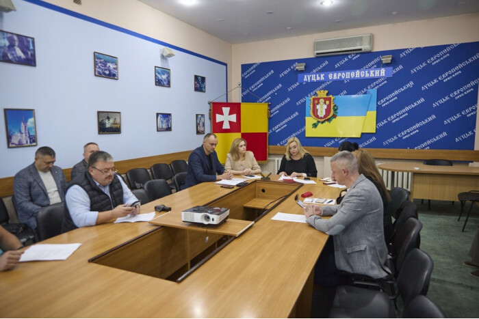 У Луцьку комісія міськради розглянула питання медицини, освіти та передачі майна громаді