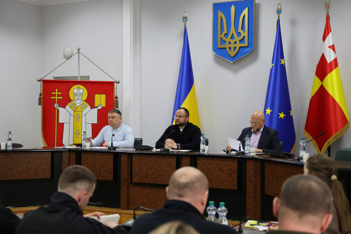 З настанням сприятливих погодних умов розпочнуть роботи з ремонту доріг