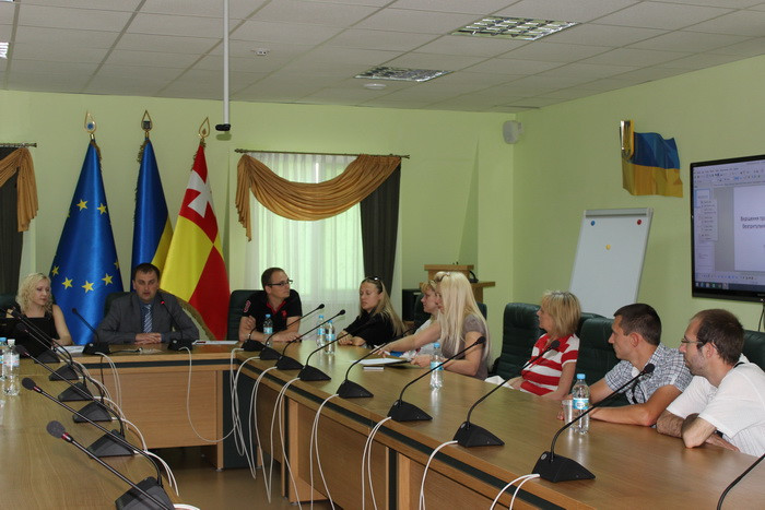 У Луцьку відбувається навчальний семінар щодо вирішення питань з безпритульними тваринами