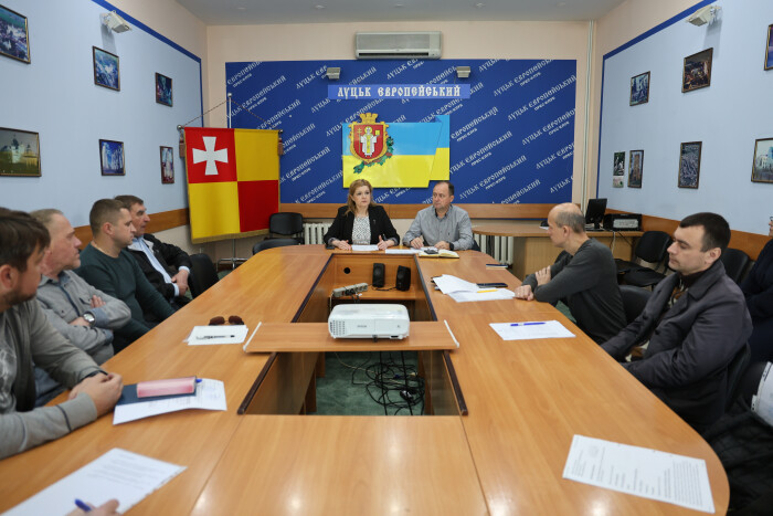 У межах Національного тижня безбар’єрності відбулася нарада з перевізниками щодо забезпечення доступності в громадському транспорті     