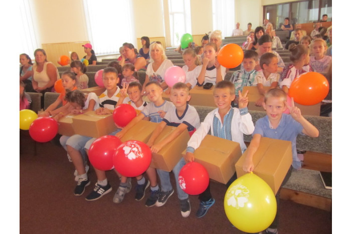 Відбулась благодійна акція "Скоро до школи"