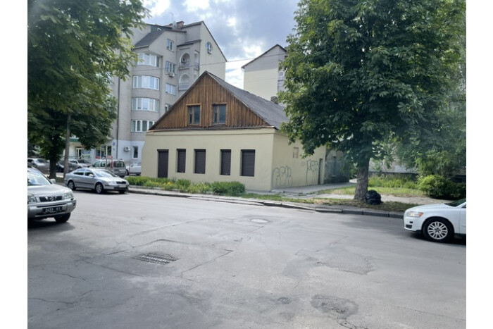 ПОВІДОМЛЕННЯ Про продаж на електронному аукціоні без умов об&rsquo;єкта малої приватизації Луцької міської територіальної приміщення на вул. Стрілецькій, 25 у м. Луцьку