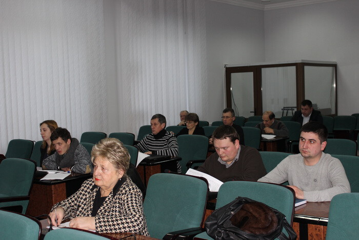 Микола Романюк виступив зі звітом про роботу за 2014 рік перед членами Громадської ради при Луцькому міському голові