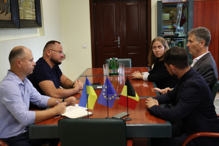 Луцький міський голова Ігор Поліщук зустрівся з депутатом Парламенту Брюссельського столичного регіону Олівʼє Віллоксом