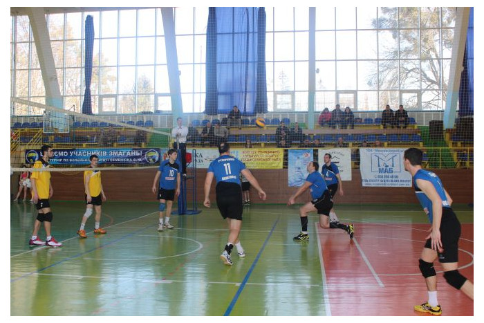 Завершився перший етап відкритого Чемпіонату міста Луцька з волейболу серед чоловічих аматорських команд